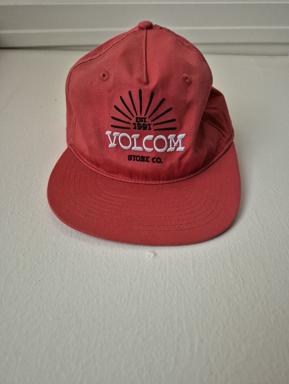 Volcom Hat Salmon - Picture 3 of 10